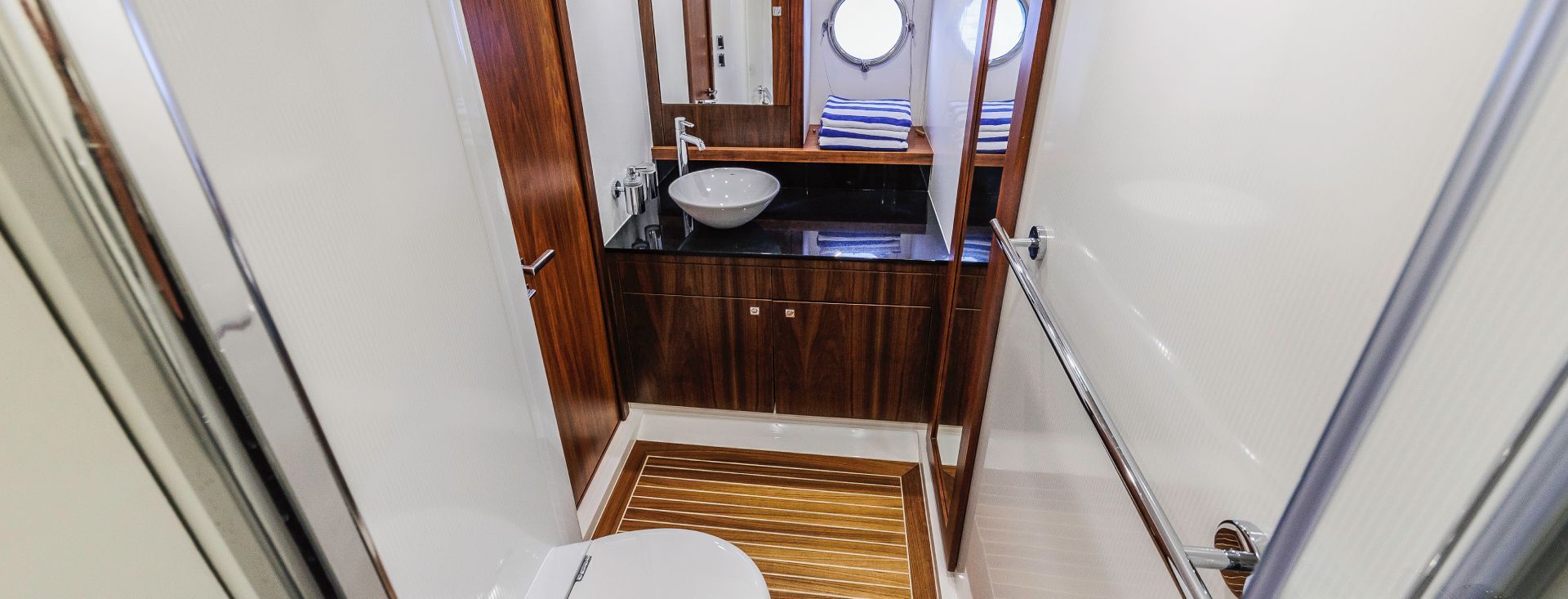 SUNSEEKER MANHATTAN 63 “2 DRUNK”