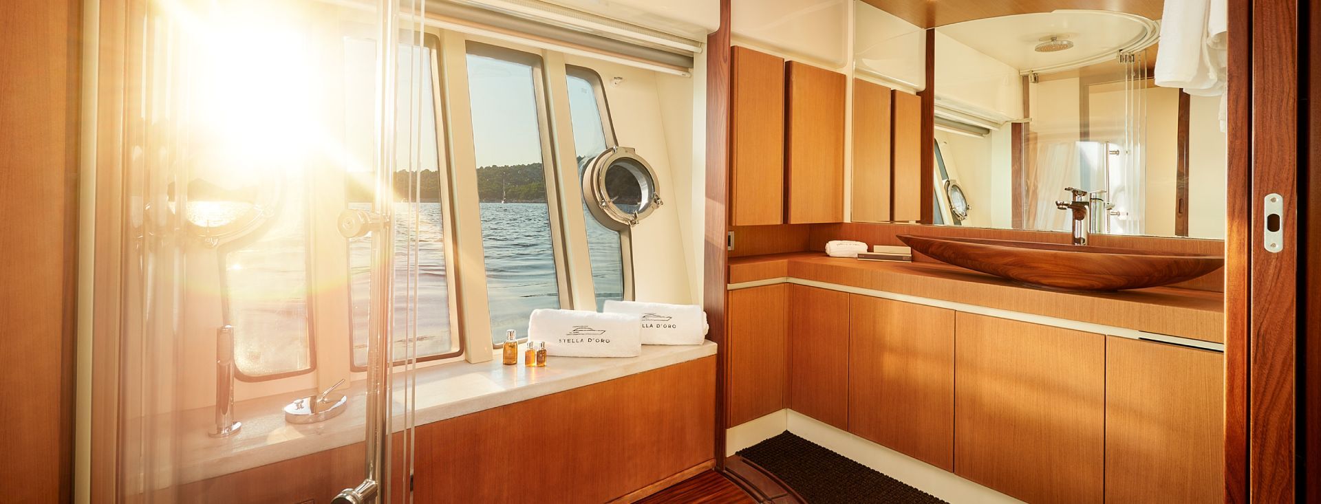 FERRETTI 731, M/Y “STELLA D’ORO”
