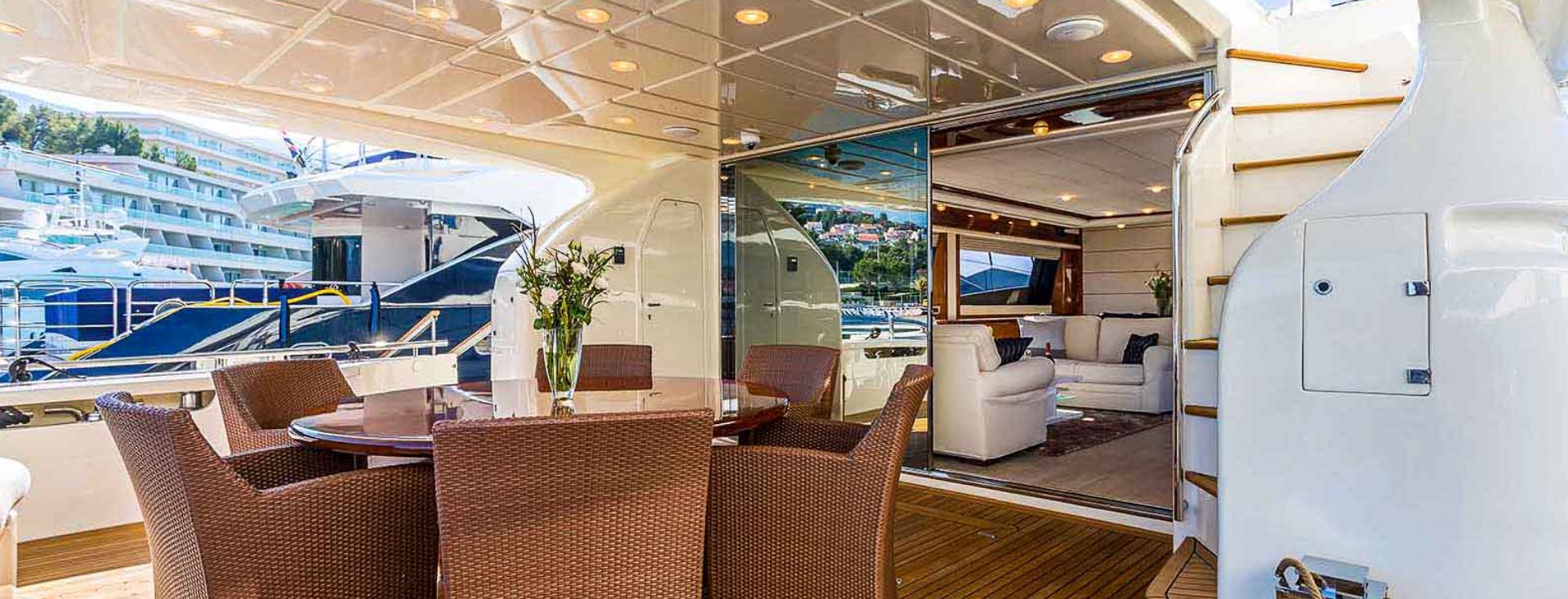 FERRETTI 880 “MISS KATARIINA”